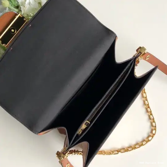 Aaa replica bags Show） Louis Vuitton MM（2019 Dauphine Spring 0508